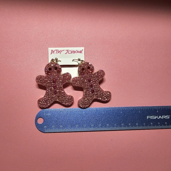 Brand-new Betsey Johnson Gingerbread Earrings! - Picture 6 of 13